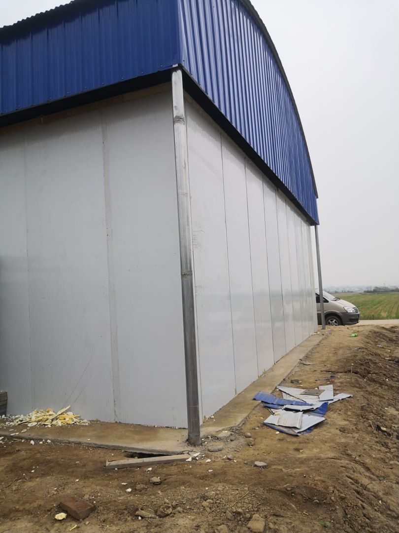 �������r��� 